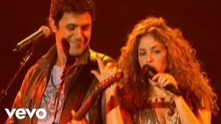 Shakira  La Tortura Live [upl. by Frederik]