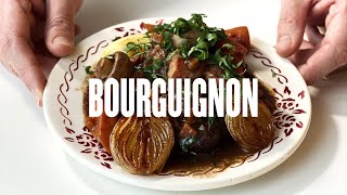 LA RECETTE ULTIME DU BOEUF BOURGUIGNON 🥩🍷 amp oignons caramélisés [upl. by Lledniuq430]