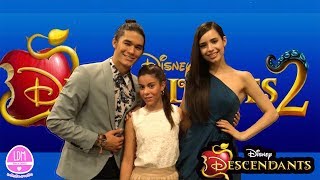 LOS DESCENDIENTES 2SOFIA CARSON Y BOOBOO STEWARTLA DIVERSION DE MARTINADISNEY [upl. by Rayham]