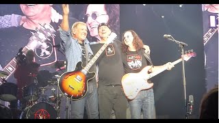 Rush  Working Man  Final Song at their last show on the R40 Tour  LA Forum  812015 [upl. by Ardnekal]