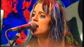 L7  Pretend Were Dead Live The Word 1992 [upl. by Dana]