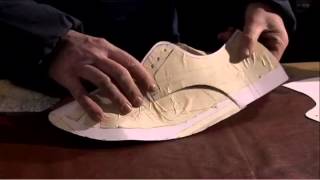 Come costruire una scarpe su misura  How to make shoes [upl. by Sidalg]