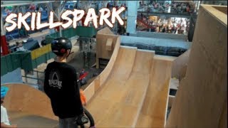 AIRBAG TRICKS im SKILLSPARK Winterthur größter Pumptrack der Welt in Zürich [upl. by Pompea]