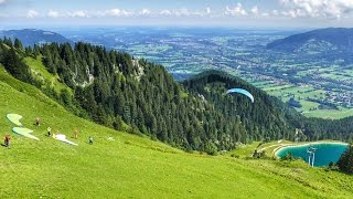 Gleitschirmflieger auf dem Brauneck bei Lenggries [upl. by Michelsen]