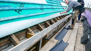 FINISHING THE EAVES  Timber Fascias amp Soffits [upl. by Berl]