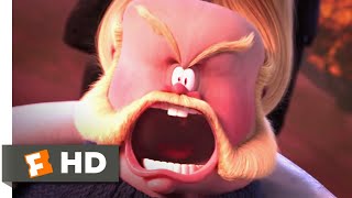 Hotel Transylvania 3 Summer Vacation  Van Helsing Fails Again Scene  Fandango Family [upl. by Keefe140]