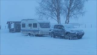 Wintercamping in Norwegen mit Wohnwagen [upl. by Tshombe]