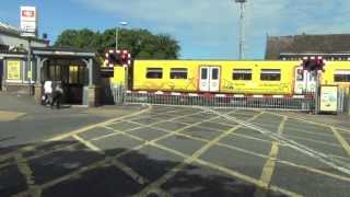 Birkdale Level Crossing [upl. by Taveda]