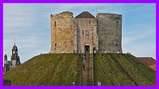 Top 10 Castles in The United Kingdom [upl. by Bancroft56]