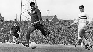 Eusébio  England 1966  9 goals [upl. by Huff179]